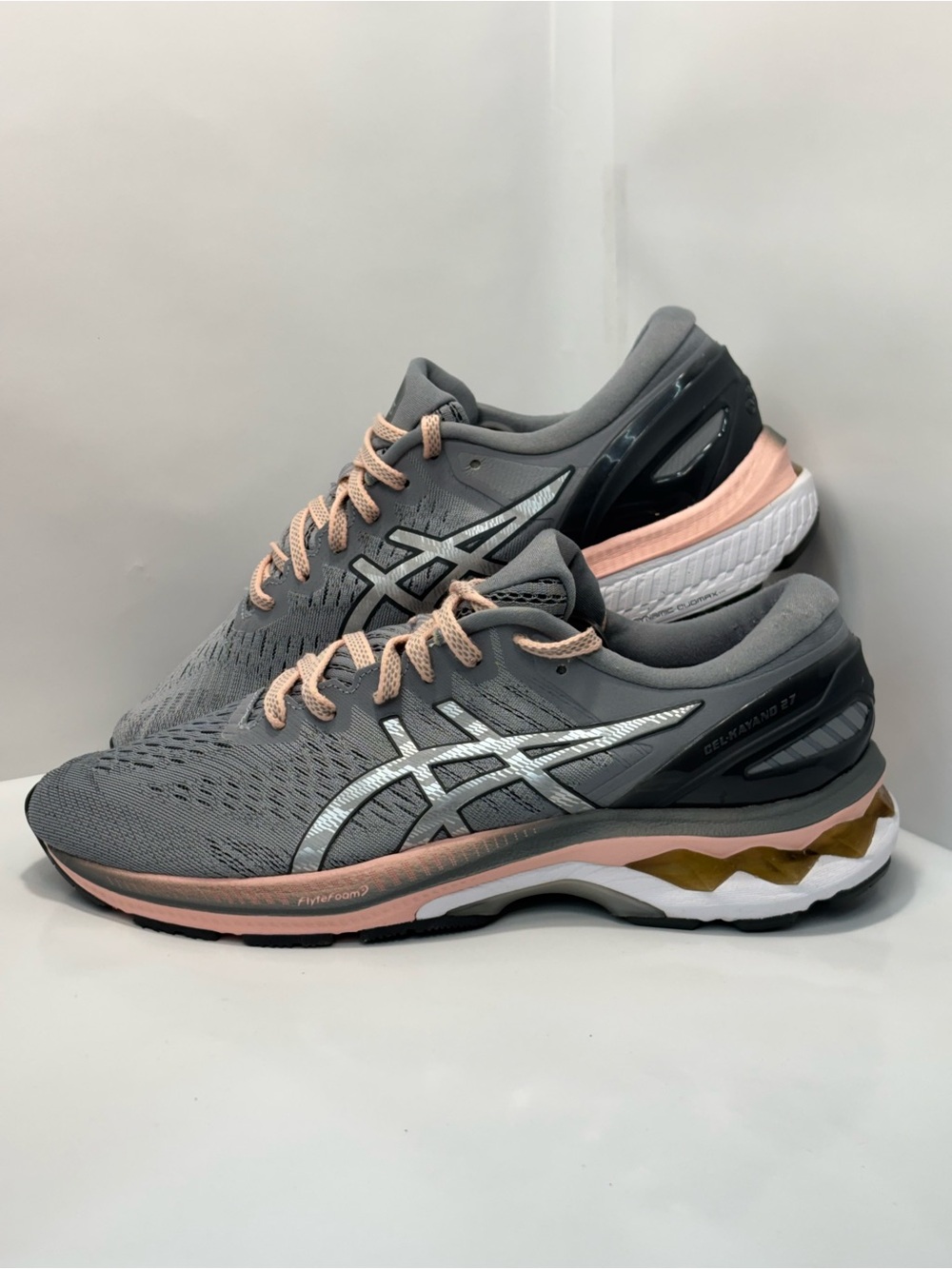 Asics Women's US Size 9 W Gel-Kayano 27 Gray/Pink Running Athletic Shoe 1012A713